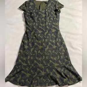 Banana Republic Green‎ Floral Patterned Dress